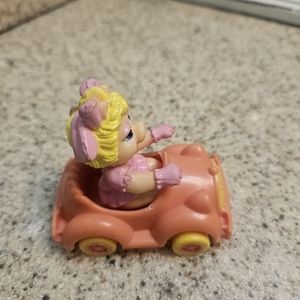 Ms Piggy McDonald's toy